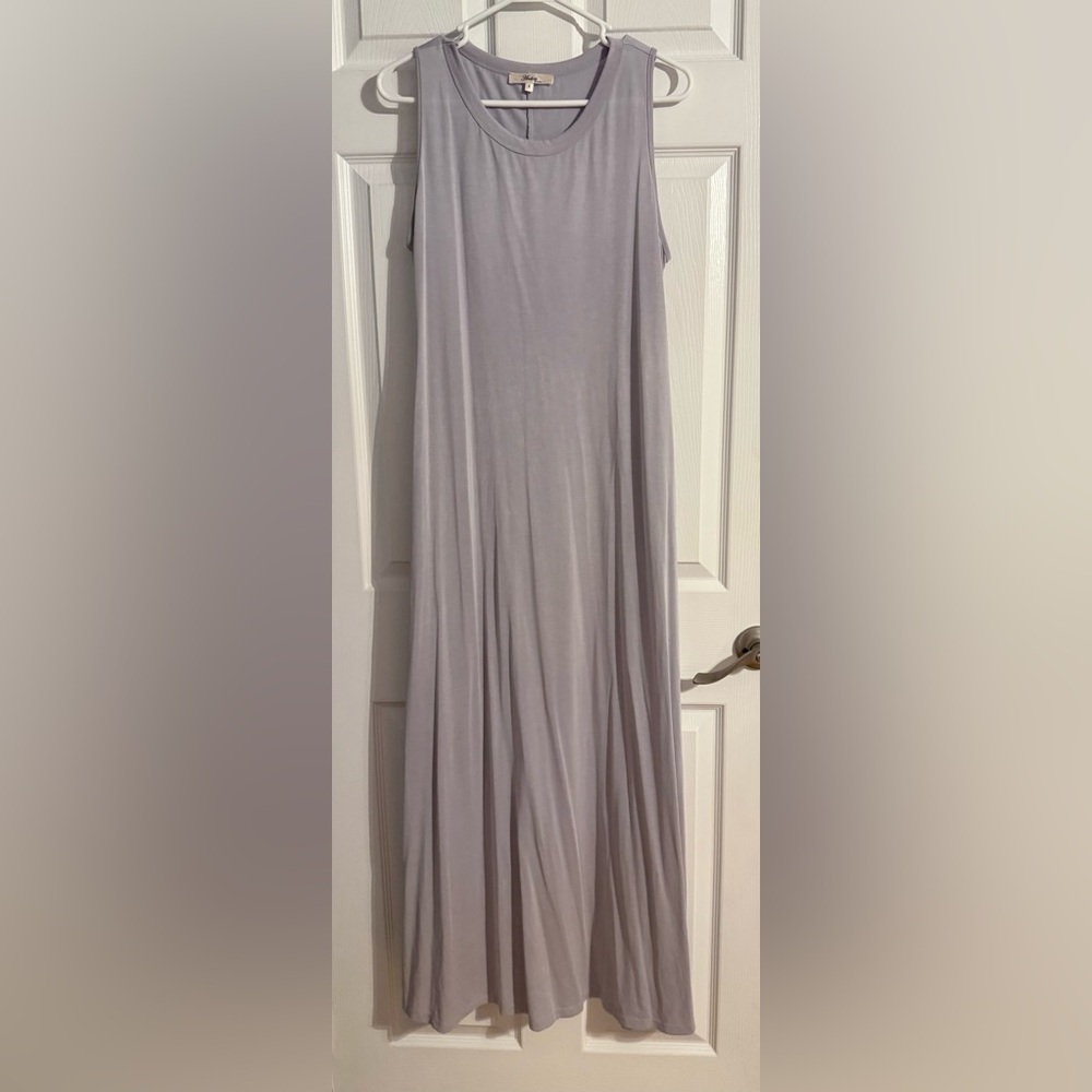 Andree by Unit Gray Sleeveless Maxi Dress